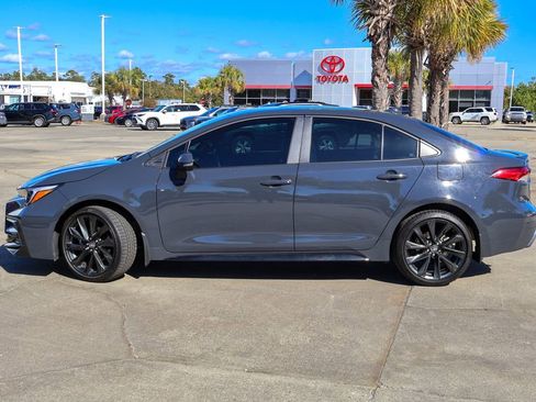 Used 2025 Toyota Corolla SE image 23