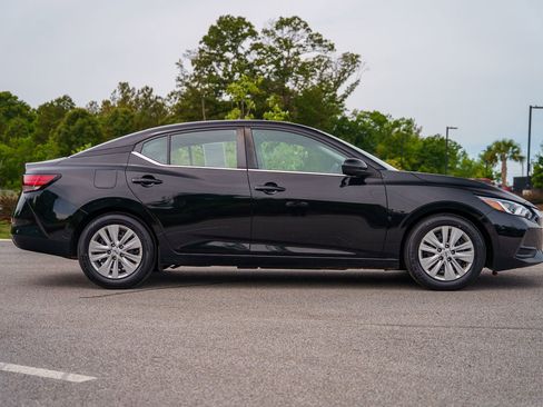 Used 2023 Nissan Sentra S FWD image 8