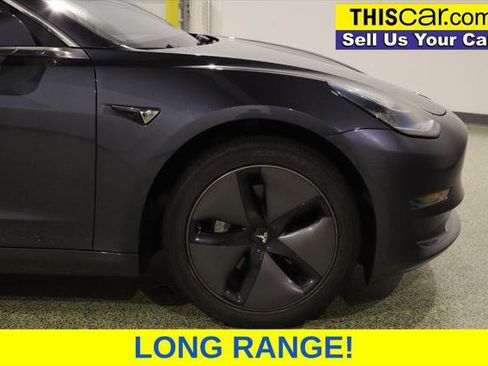 Used 2018 Tesla Model 3 Long Range RWD image 10