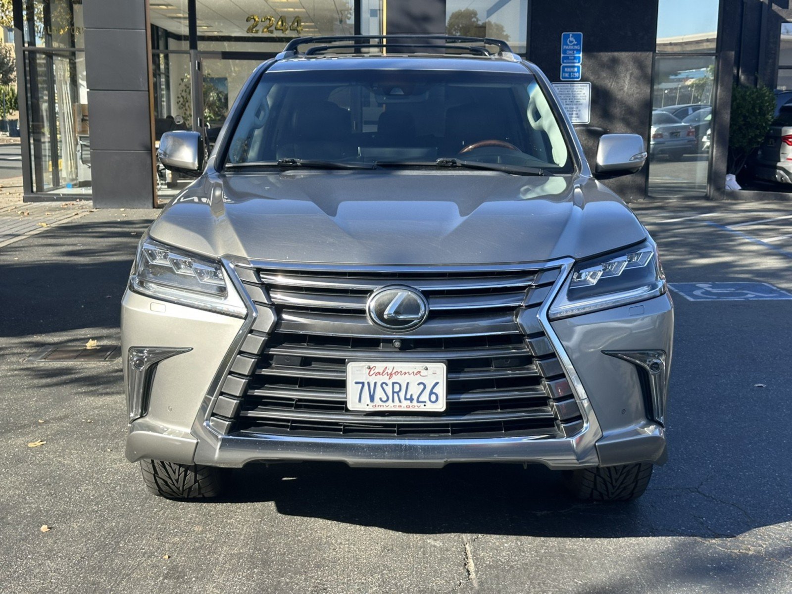 Used 2017 Lexus LX 570 4WD image 5