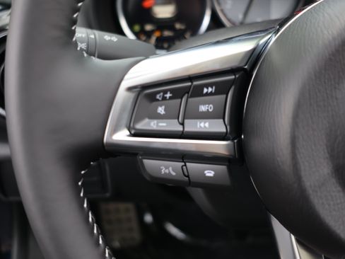 New 2026 MAZDA MX-5 Miata Club w/ Interior Package RWD image 13