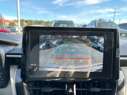 Used 2024 Toyota Corolla LE image 13