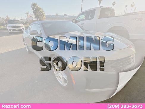 Used 2023 Chevrolet Camaro LT image 1