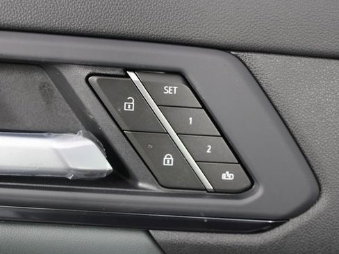 New 2026 GMC Terrain AT4 w/ Convenience Package III image 17