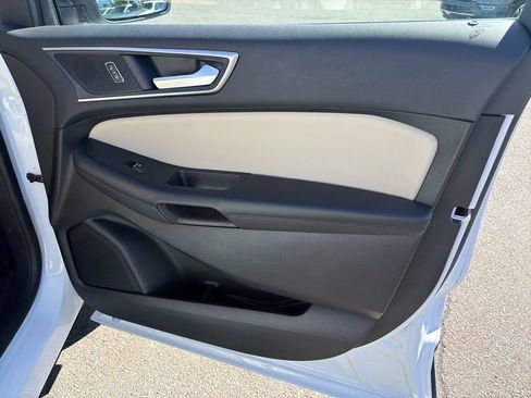 Used 2024 Ford Edge SEL w/ Convenience Package AWD/4WD image 18
