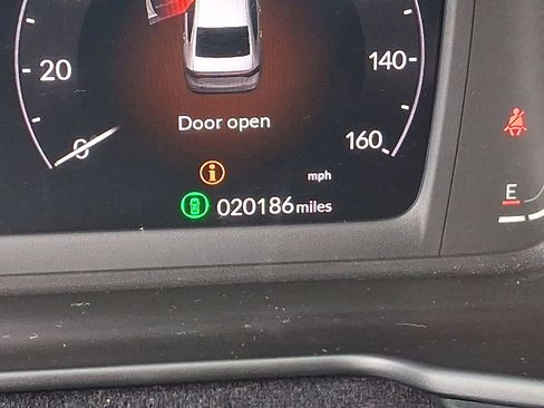 Used 2025 Honda Accord SE image 13