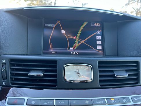 Used 2016 INFINITI Q70 3.7 w/ Sport Package image 25