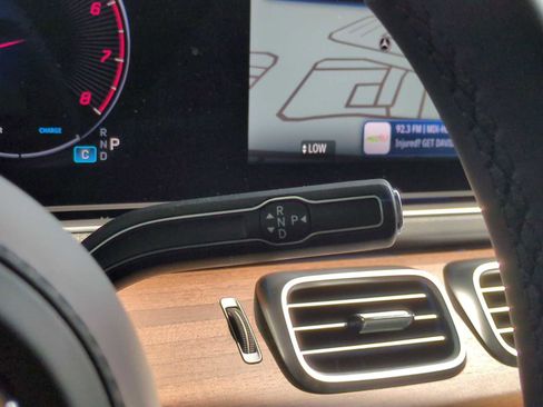 New 2025 Mercedes-Benz GLS 450 4MATIC image 35