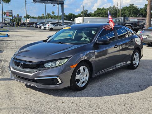 Used 2019 Honda Civic LX image 3