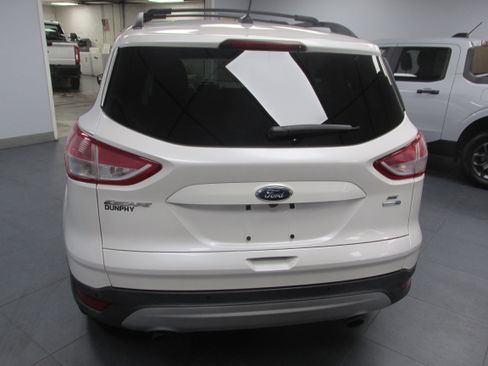Used 2014 Ford Escape SE w/ Equipment Group 201A image 6