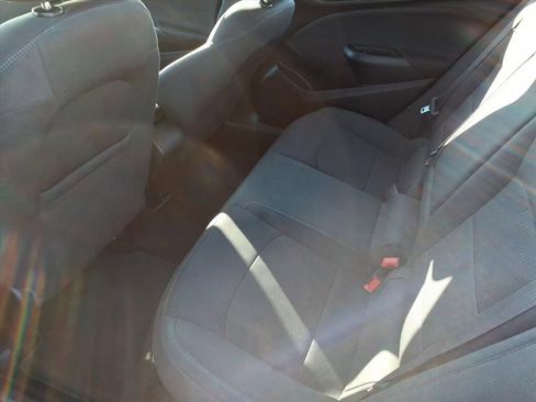 Used 2017 Chevrolet Cruze LT w/ Convenience Package image 9