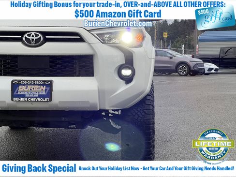 Used 2022 Toyota 4Runner SR5 image 38