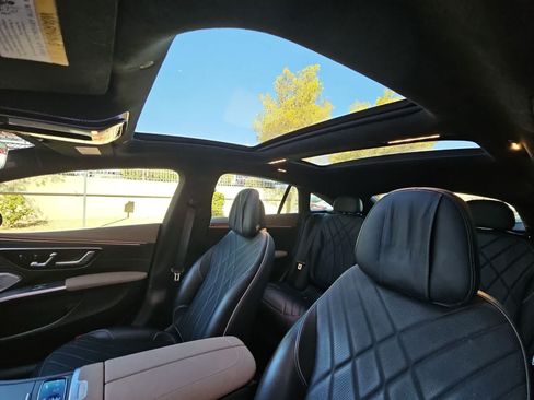 Used 2023 Mercedes-Benz EQS 580 4MATIC Sedan image 28