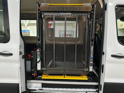 Used 2020 Ford Transit 150 Medium Roof image 20