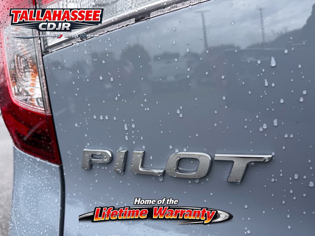Used 2022 Honda Pilot Black Edition image 6