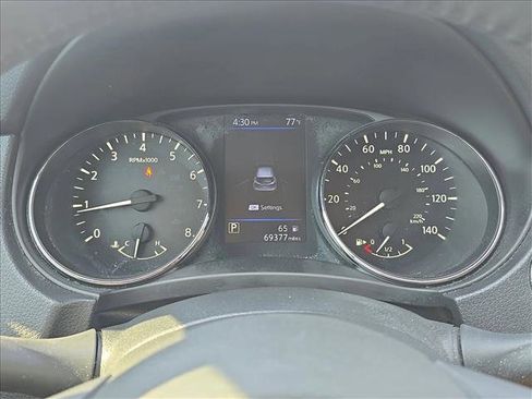 Used 2019 Nissan Rogue Sport SV w/ Technology Package image 10