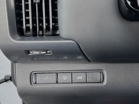 New 2026 Nissan Pathfinder Rock Creek image 9