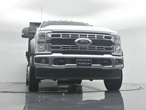 New 2025 Ford F450 XL w/ XL Chrome Package image 40