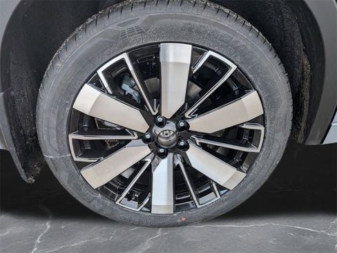 New 2026 Mitsubishi Outlander SEL image 35