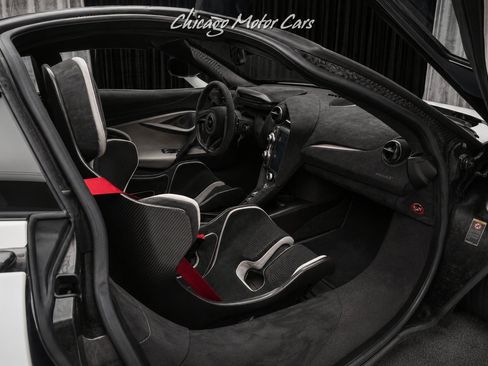 Used 2021 McLaren 765LT RWD image 8