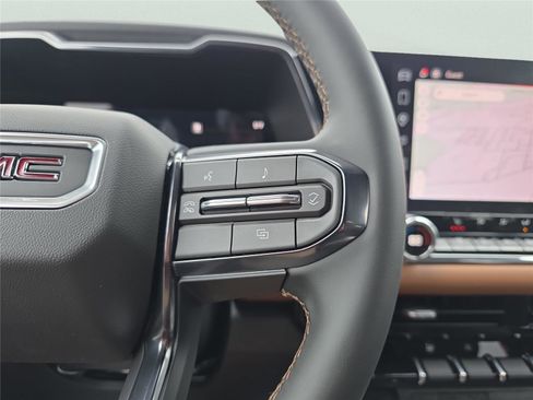 New 2026 GMC Canyon AT4 image 23