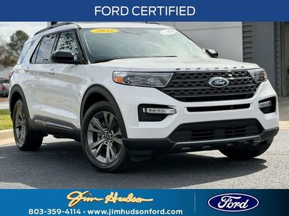 Certified 2022 Ford Explorer XLT w/ Equipment Group 202A