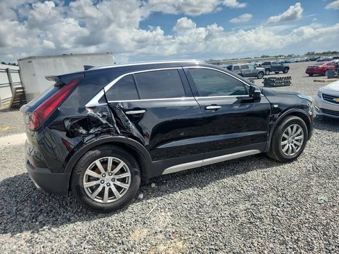 Used 2021 Cadillac XT4 Premium Luxury w/ Cold Weather Package AWD/4WD image 3