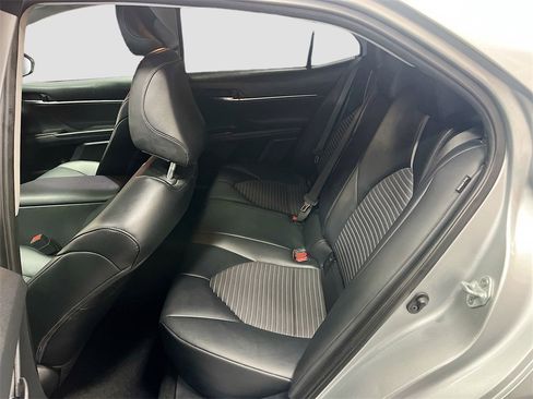 Used 2023 Toyota Camry SE image 24