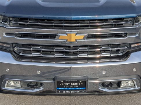 Certified 2021 Chevrolet Silverado 1500 LTZ w/ Technology Package image 10