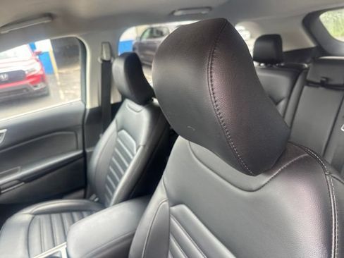 Used 2024 Ford Edge SEL w/ Convenience Package AWD/4WD image 8