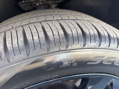 Used 2023 Ford Explorer ST w/ Equipment Group 401A image 7