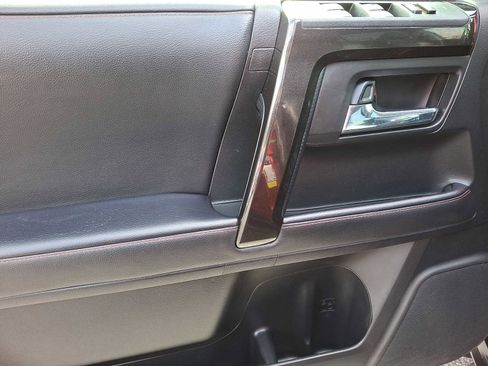 Used 2021 Toyota 4Runner TRD Off-Road Premium w/ Moonroof Package image 10