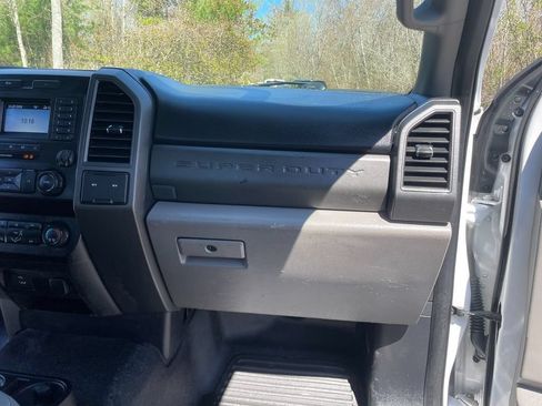 Used 2020 Ford F250 XL w/ Power Equipment Group RWD image 29