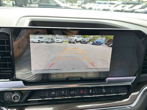 Used 2024 Chevrolet Silverado 1500 RST w/ Z71 Off-Road Package image 18