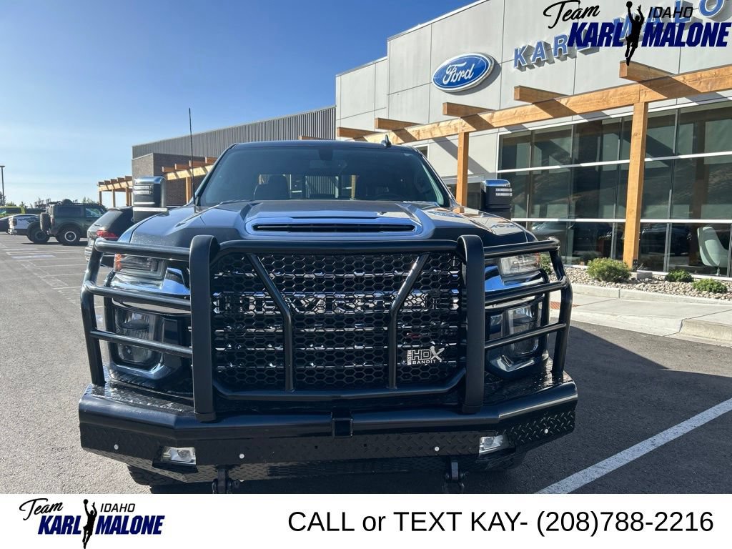 Used 2020 Chevrolet Silverado 3500 LTZ w/ LTZ Plus Package AWD/4WD image 2