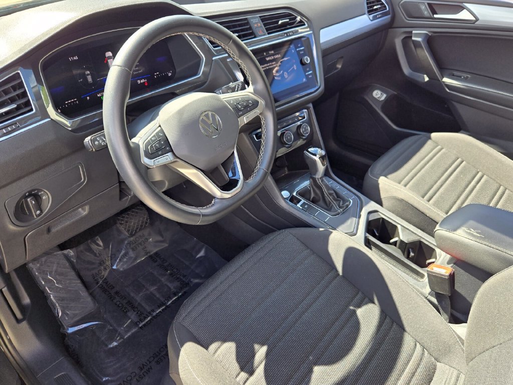 Certified 2024 Volkswagen Tiguan S FWD image 11