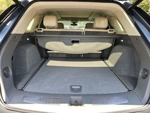 Certified 2024 Cadillac XT5 Premium Luxury FWD image 12