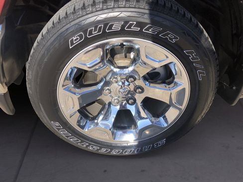 Used 2024 RAM 1500 Lone Star image 14