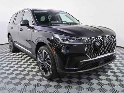 New 2026 Lincoln Aviator Reserve AWD/4WD image 9
