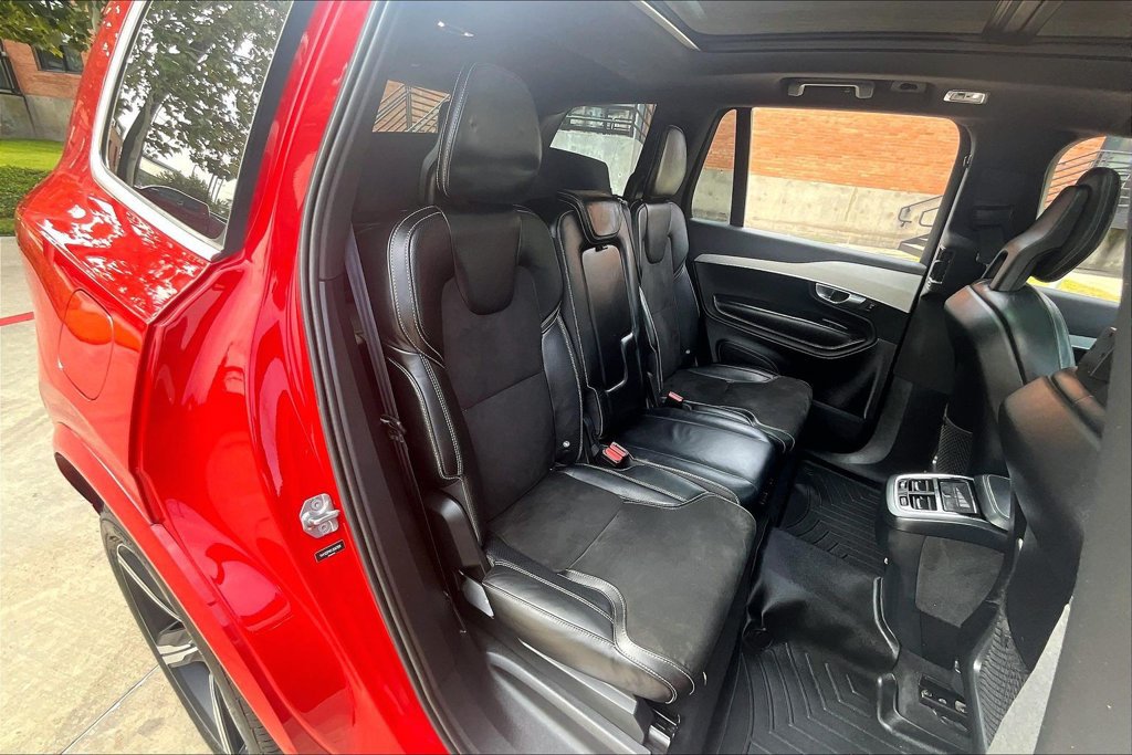Used 2018 Volvo XC90 T5 R-Design w/ Convenience Package AWD/4WD image 37