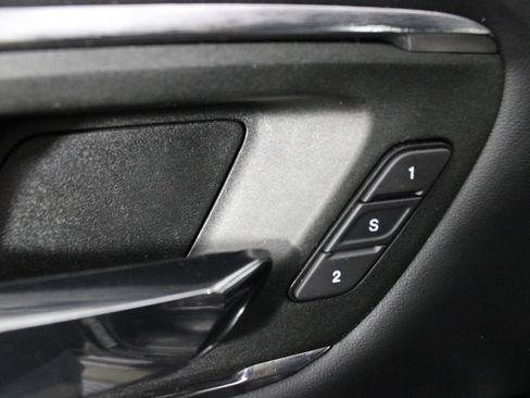 Used 2023 RAM 1500 Limited AWD/4WD image 16