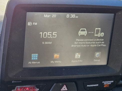 Used 2020 Hyundai Veloster 2.0 image 9