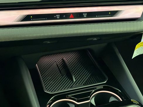 New 2026 BMW i5 eDrive40 w/ M Sport Package image 26