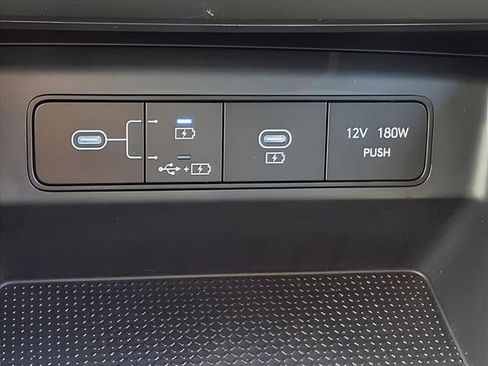 New 2026 Hyundai Tucson SE image 19