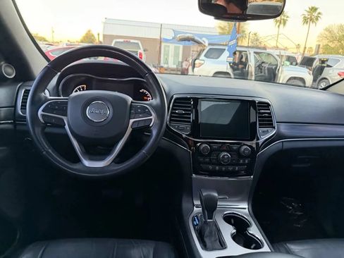 Used 2019 Jeep Grand Cherokee Limited RWD image 30
