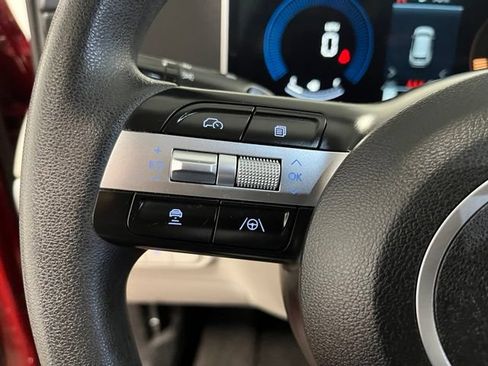 Used 2025 Hyundai Tucson SEL FWD image 26
