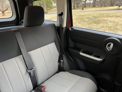 Used 2007 Dodge Nitro R/T image 19