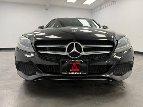 Used 2018 Mercedes-Benz C 300 C 300 4MATIC Sedan w/ Premium Package image 17