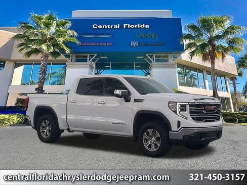 Used 2024 GMC Sierra 1500 SLT AWD/4WD image 1
