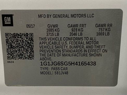 Used 2017 Chevrolet Sonic LT image 26